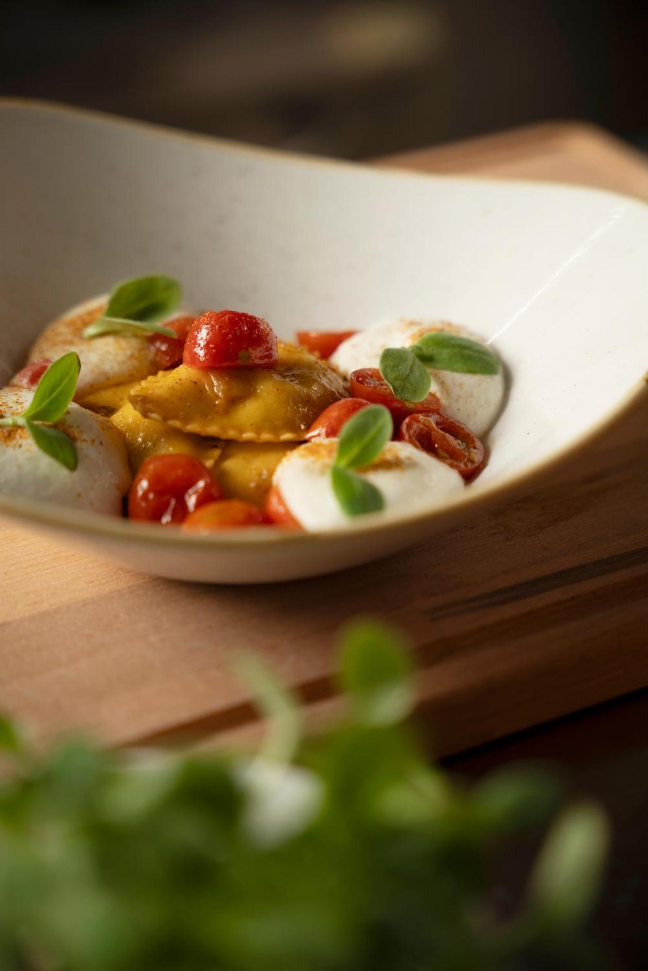 Castello Di Leonina Relais - Adults Only Hotel เซียนา ภายนอก รูปภาพ