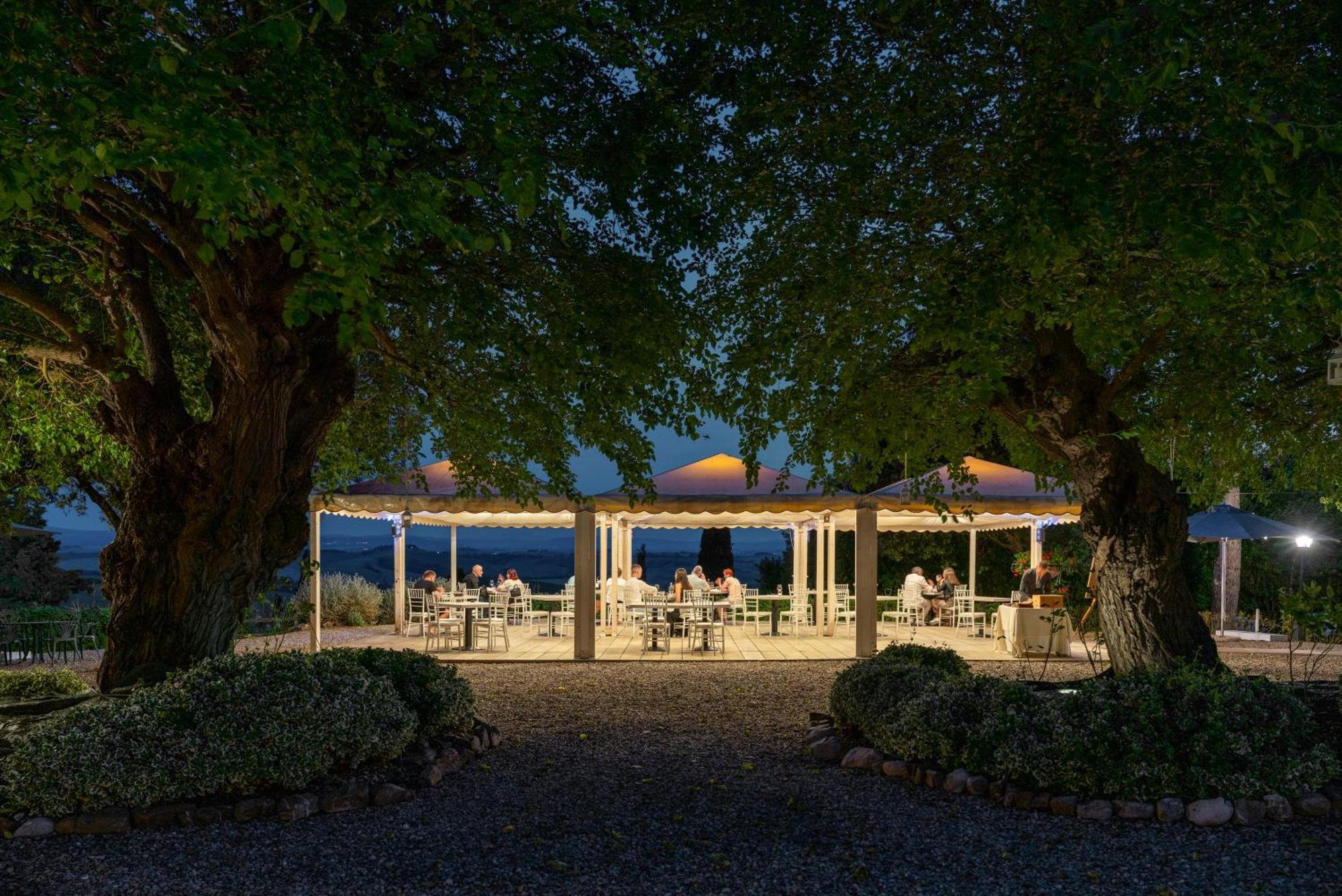 Castello Di Leonina Relais - Adults Only Hotel เซียนา ภายนอก รูปภาพ