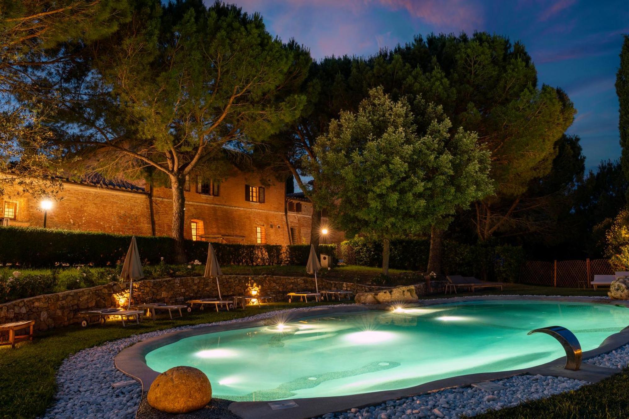Castello Di Leonina Relais - Adults Only Hotel เซียนา ภายนอก รูปภาพ