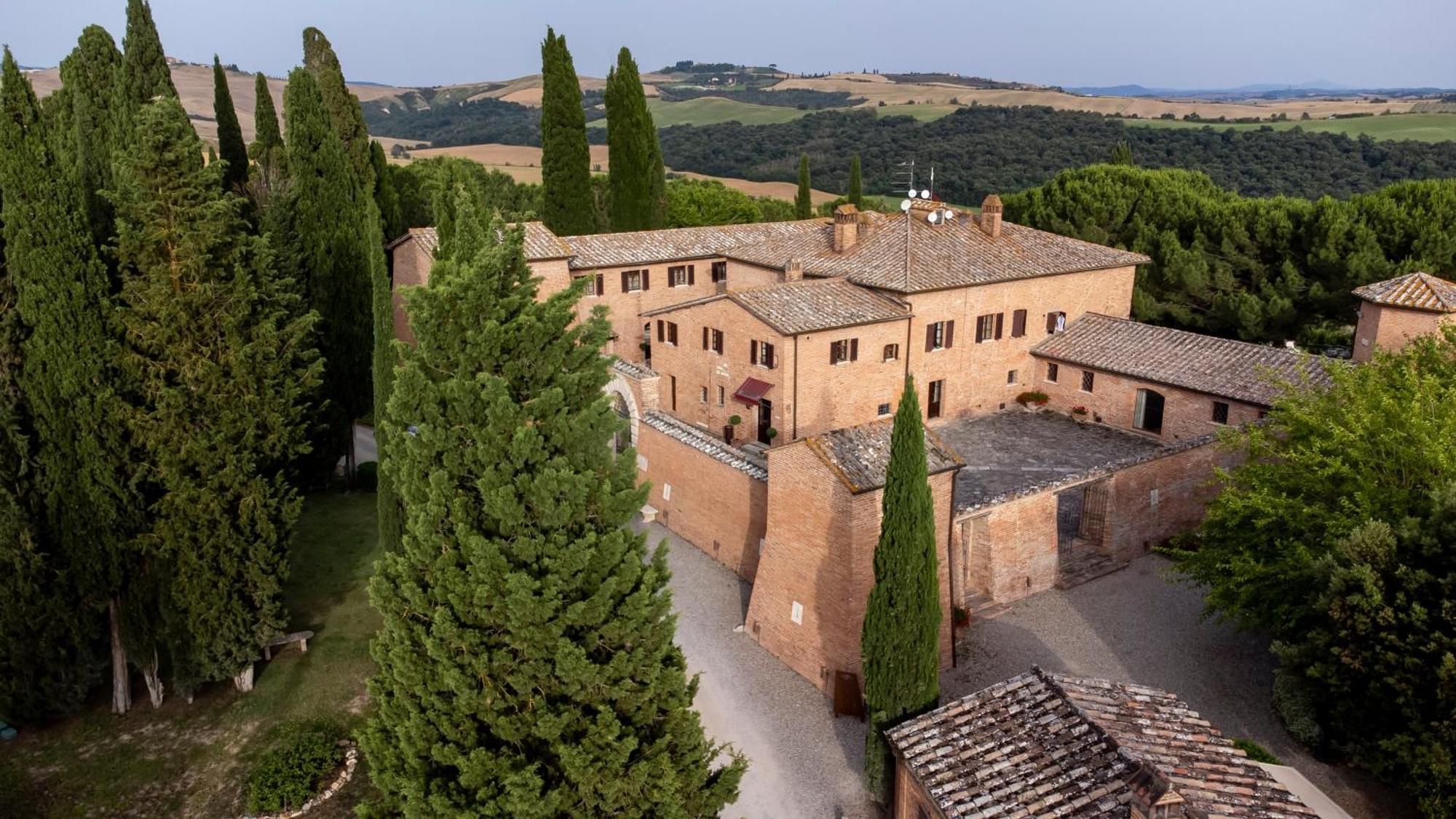 Castello Di Leonina Relais - Adults Only Hotel เซียนา ภายนอก รูปภาพ