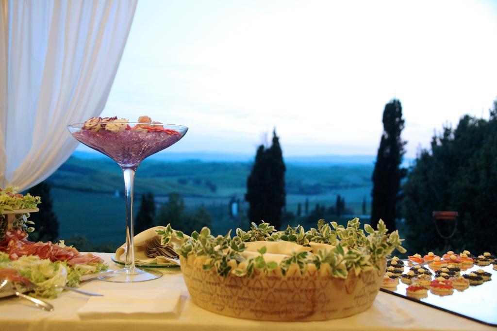 Castello Di Leonina Relais - Adults Only Hotel เซียนา ภายนอก รูปภาพ