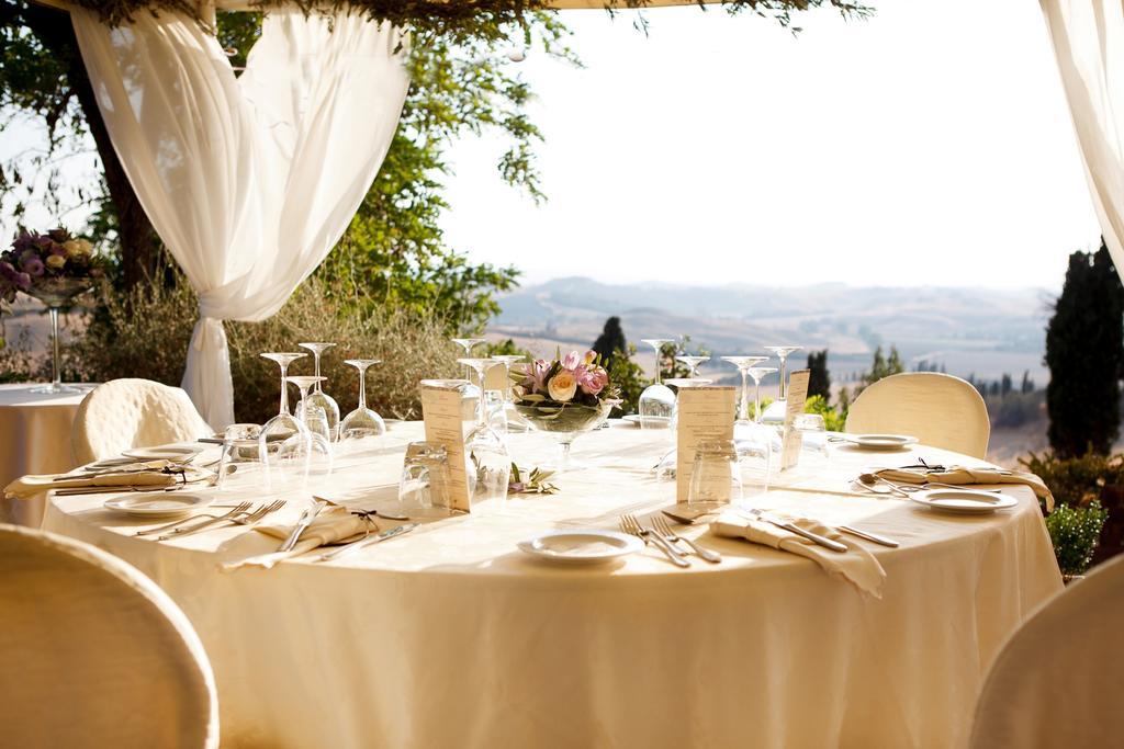Castello Di Leonina Relais - Adults Only Hotel เซียนา ภายนอก รูปภาพ